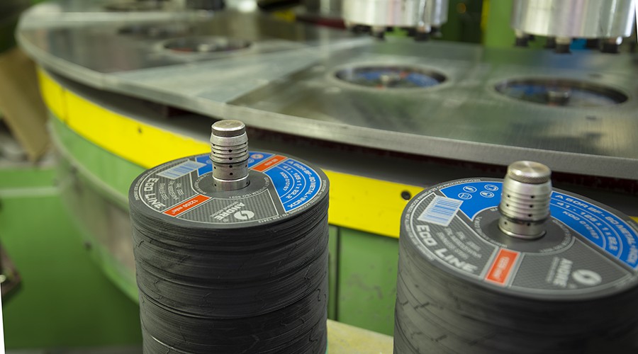 BECOME AN ANDRE DISTRIBUTOR!